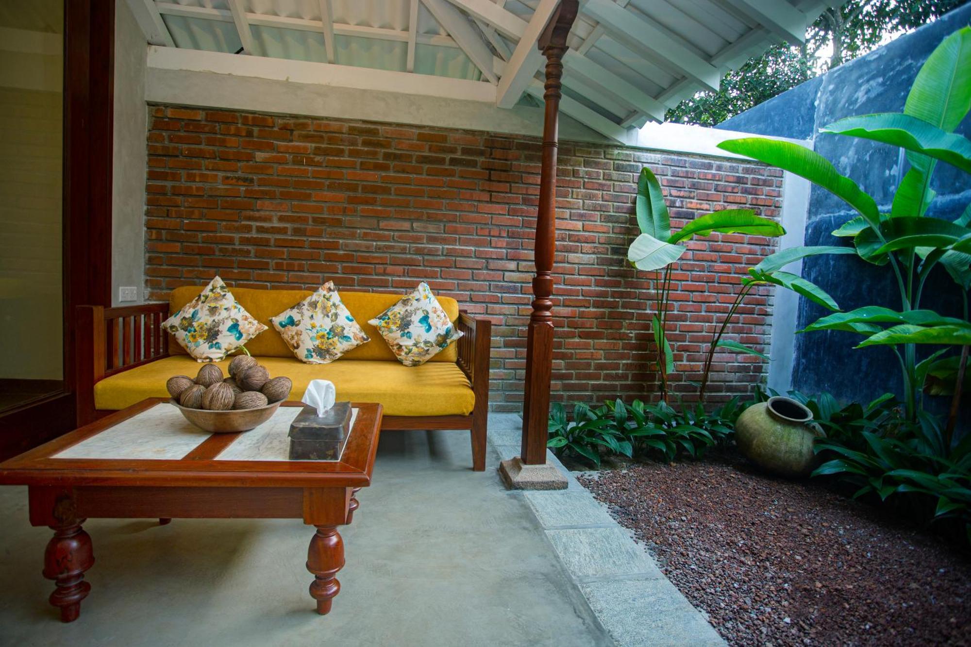 Dhyana Villa Ambalangoda  Exterior photo